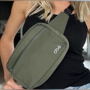 Obé Women's Olive Crossbody Bag
